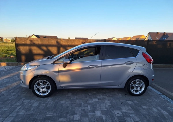 Ford Fiesta cena 23900 przebieg: 182000, rok produkcji 2012 z Mrocza małe 191
